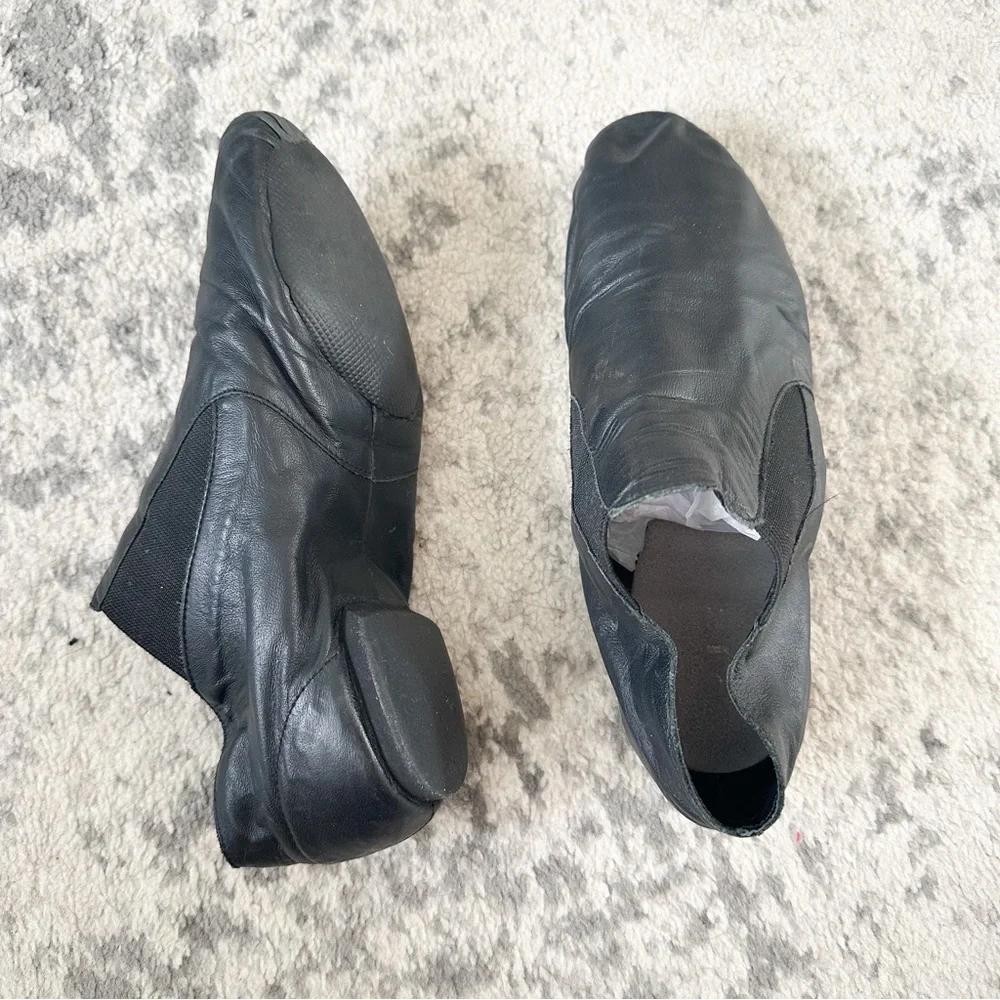 ⭐️3/$30⭐️ (bundle deal) Black Leather Dance Shoes size 8.5